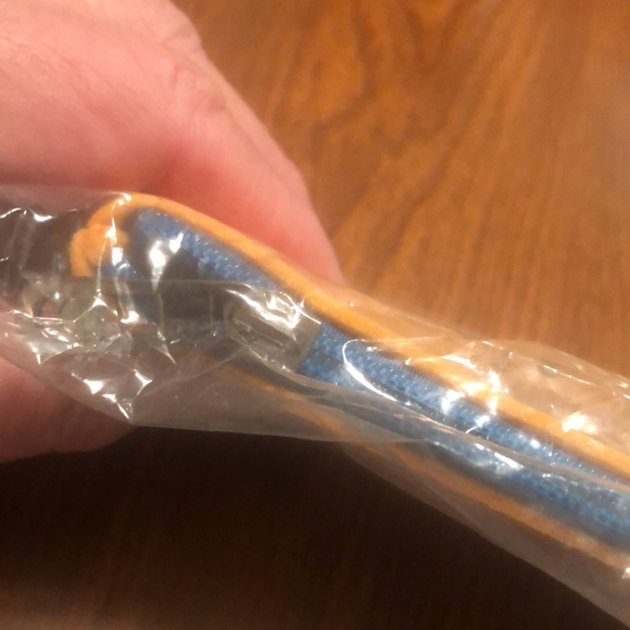 NWT verdict Zest for success felt purse yellowish orange - Picture 3 of 4